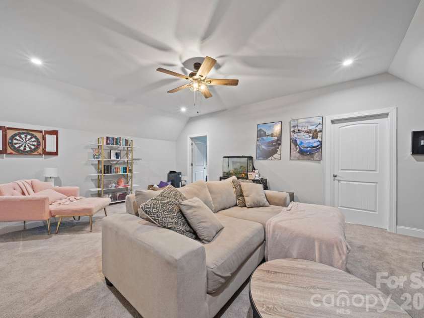 5691 Regal Way, Fort Mill, SC 29707.  MLS# CAR4350002, YatesRealty ID 8833. 