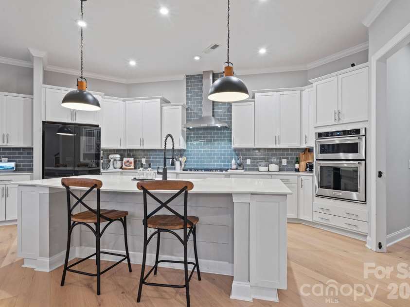 5691 Regal Way, Fort Mill, SC 29707.  MLS# CAR4350002, YatesRealty ID 8833. 