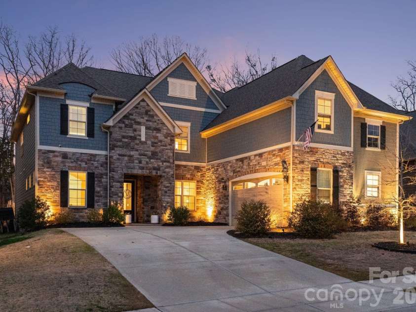5691 Regal Way, Fort Mill, SC 29707.  MLS# CAR4350002, YatesRealty ID 8833. 