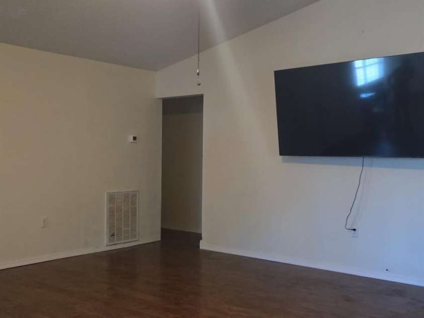 1097 Stadium Road, Pageland, SC 29728.  MLS# CAR4361056, YatesRealty ID 8835. Great room