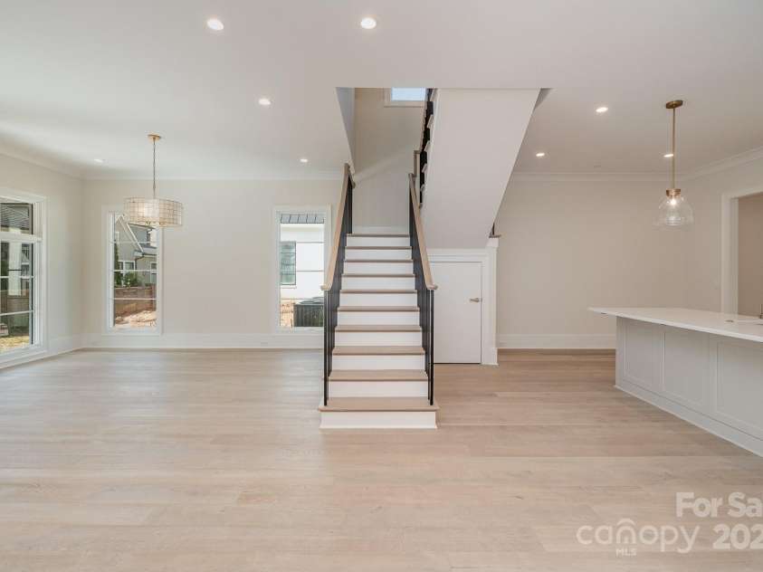 3131 Providence Road, Charlotte, NC 28211.  MLS# CAR4244531, YatesRealty ID 8835. Kitchen/Dining Room