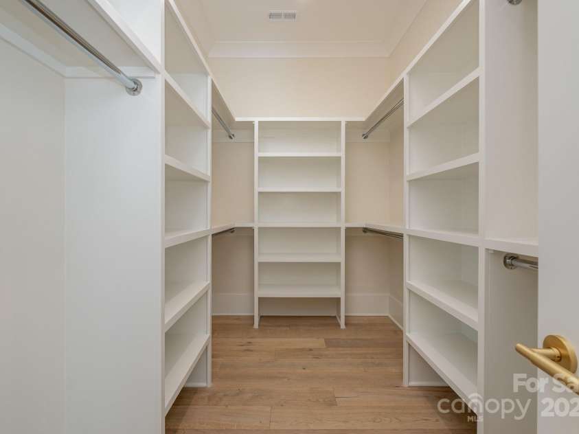 3131 Providence Road, Charlotte, NC 28211.  MLS# CAR4244531, YatesRealty ID 8835. Second Primary Closet Up