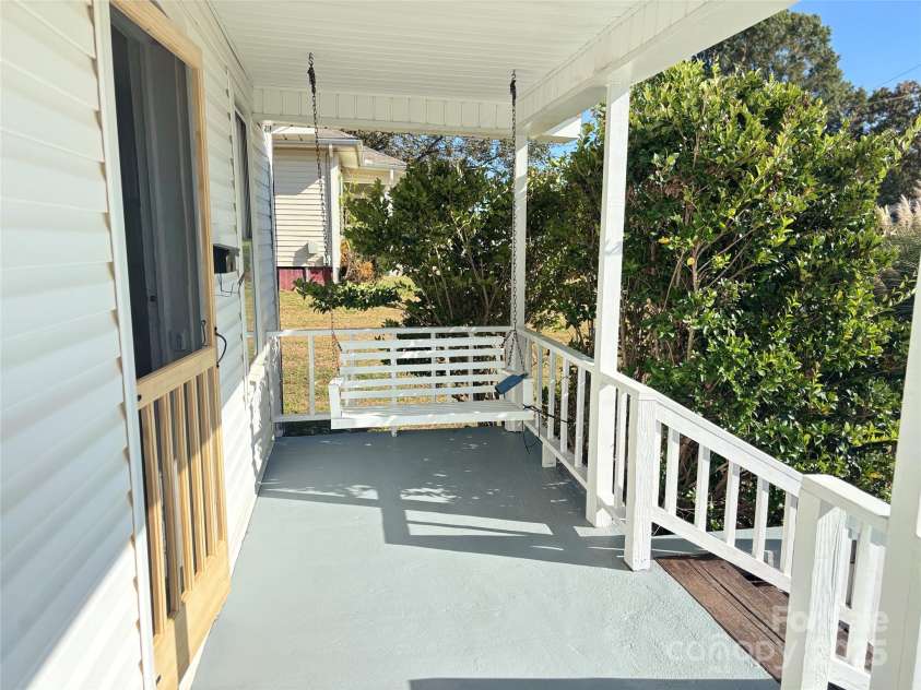 212 Kimball Street, Kannapolis, NC 28081.  MLS# CAR4314219, YatesRealty ID 8836. 