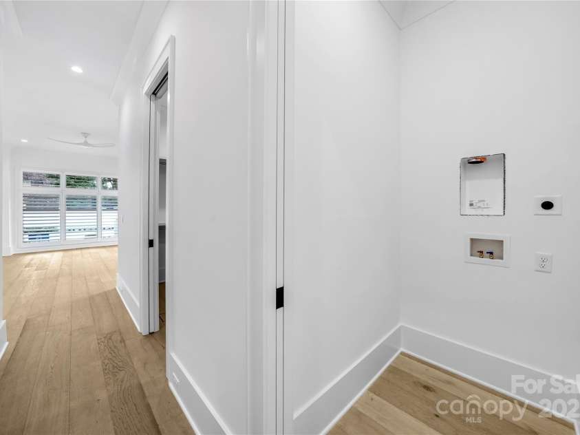 3154 Providence Road, Charlotte, NC 28211.  MLS# CAR4238500, YatesRealty ID 8836. Rough-In Upgrade for Washer/Dryer Primary on Main