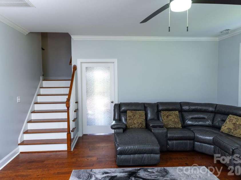 402 Spring Lake Drive, Monroe, NC 28110.  MLS# CAR4358144, YatesRealty ID 8837. Living Room