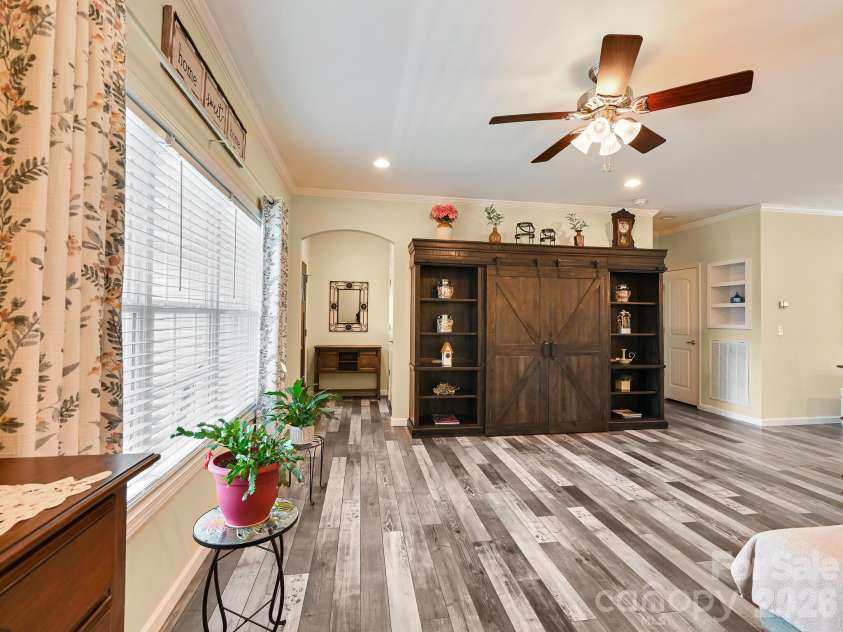 241 West Sunset Ridge Drive, Etowah, NC 28729.  MLS# CAR4365261, YatesRealty ID 8839. 