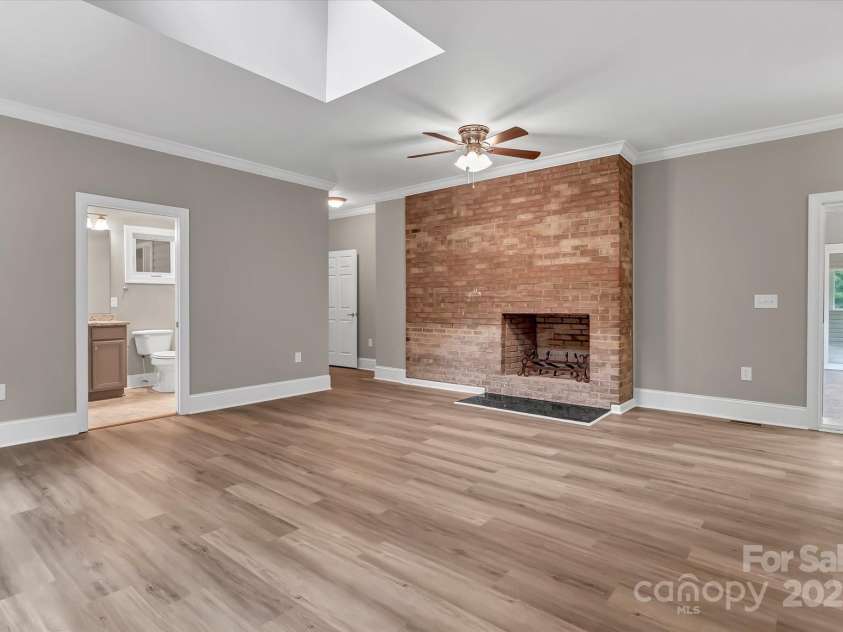 332 Rebound Road, Lancaster, SC 29720.  MLS# CAR4254663, YatesRealty ID 8840. 