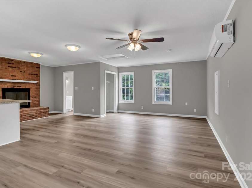 332 Rebound Road, Lancaster, SC 29720.  MLS# CAR4254663, YatesRealty ID 8840. 