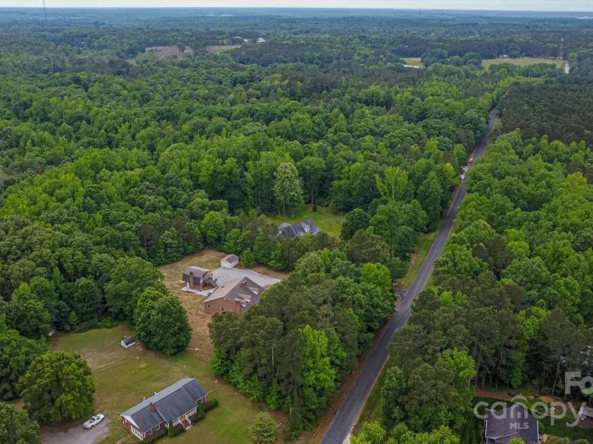332 Rebound Road, Lancaster, SC 29720.  MLS# CAR4254663, YatesRealty ID 8840. 