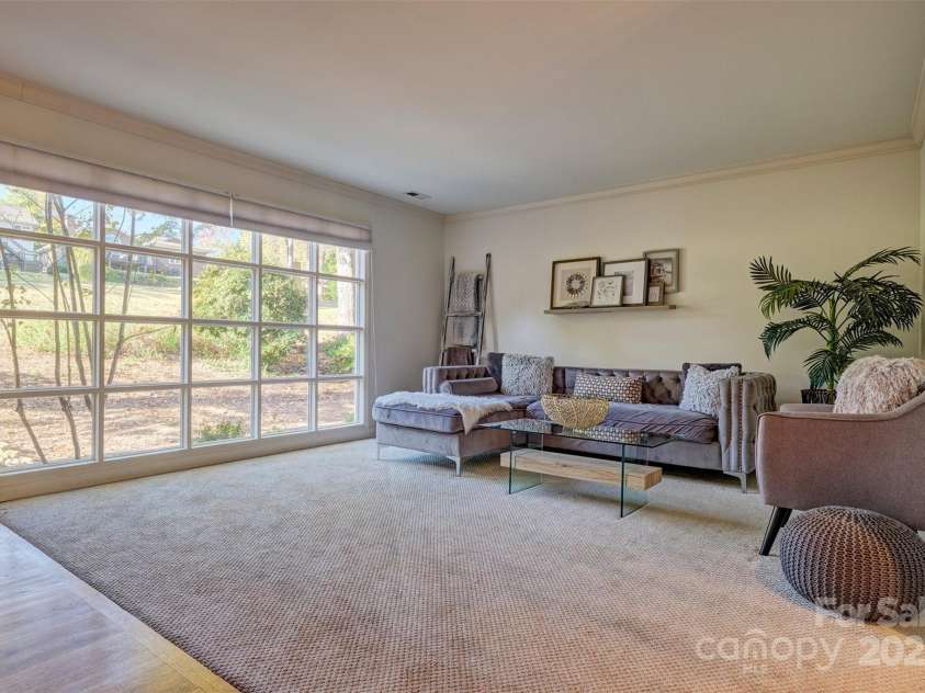 94 Heritage Drive, Lake Wylie, SC 29710.  MLS# CAR4196834, YatesRealty ID 8840. 