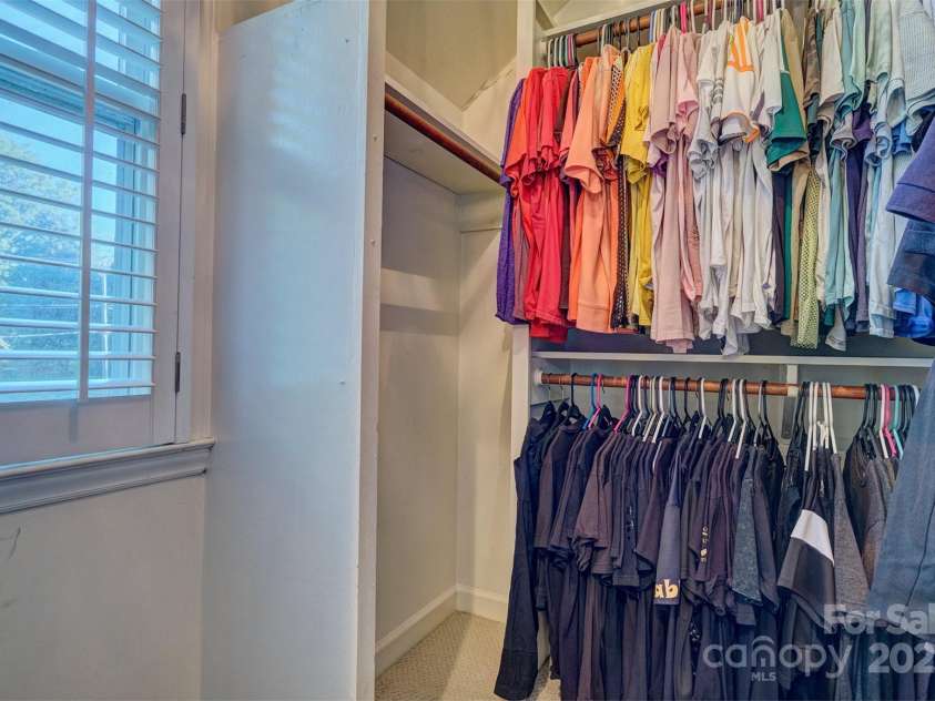 94 Heritage Drive, Lake Wylie, SC 29710.  MLS# CAR4196834, YatesRealty ID 8840. 