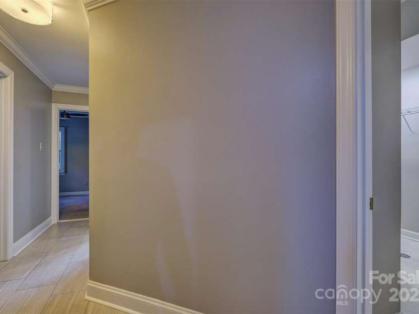 94 Heritage Drive, Lake Wylie, SC 29710.  MLS# CAR4196834, YatesRealty ID 8840. 