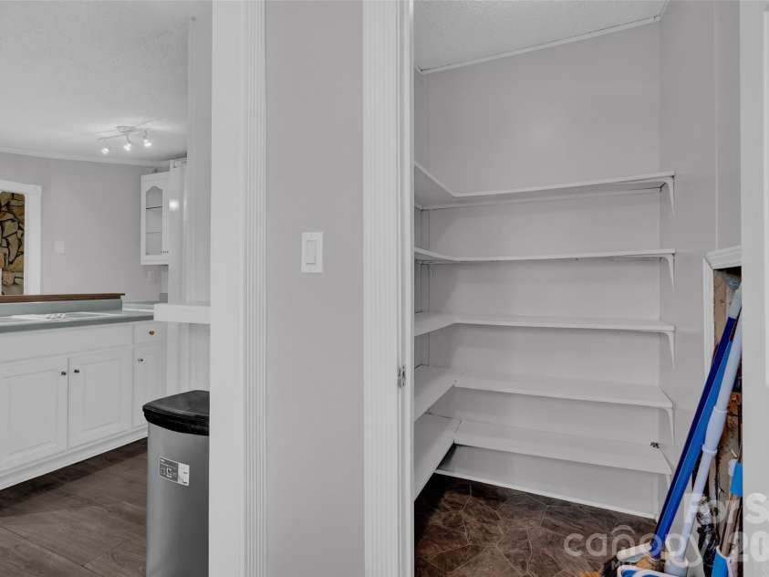 5708 Harwell Road, Catawba, NC 28609.  MLS# CAR4349314, YatesRealty ID 8841. 