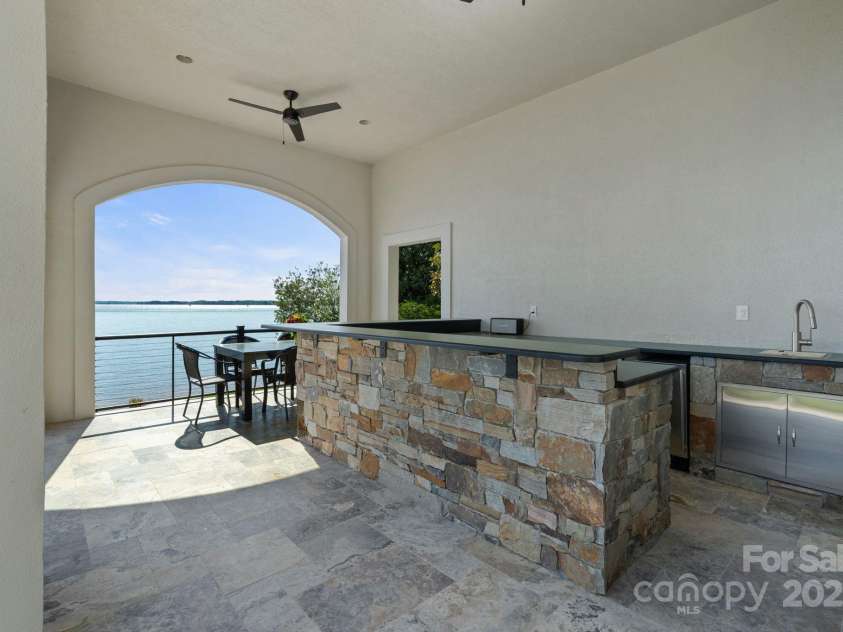114 Ventana Court, Mooresville, NC 28117.  MLS# CAR4241186, YatesRealty ID 8842. Spectacular views