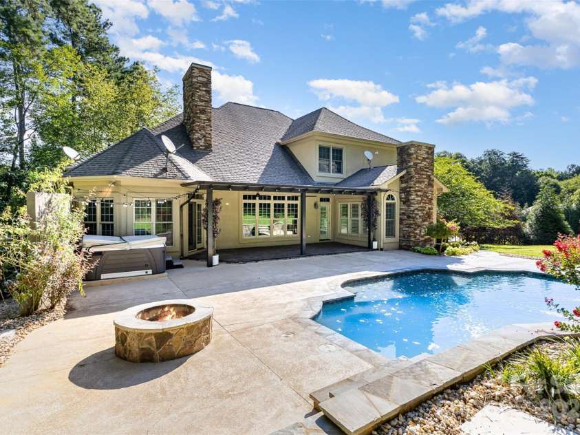114 Misty Meadows Court, Mooresville, NC 28117.  MLS# CAR4280327, YatesRealty ID 8843. 