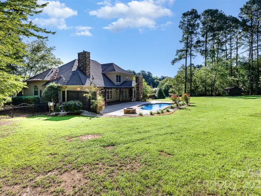 114 Misty Meadows Court, Mooresville, NC 28117.  MLS# CAR4280327, YatesRealty ID 8843. 
