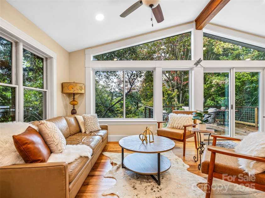 138 French Broad Avenue, Asheville, NC 28801.  MLS# CAR4301394, YatesRealty ID 8844. Lots of windows and natural light
