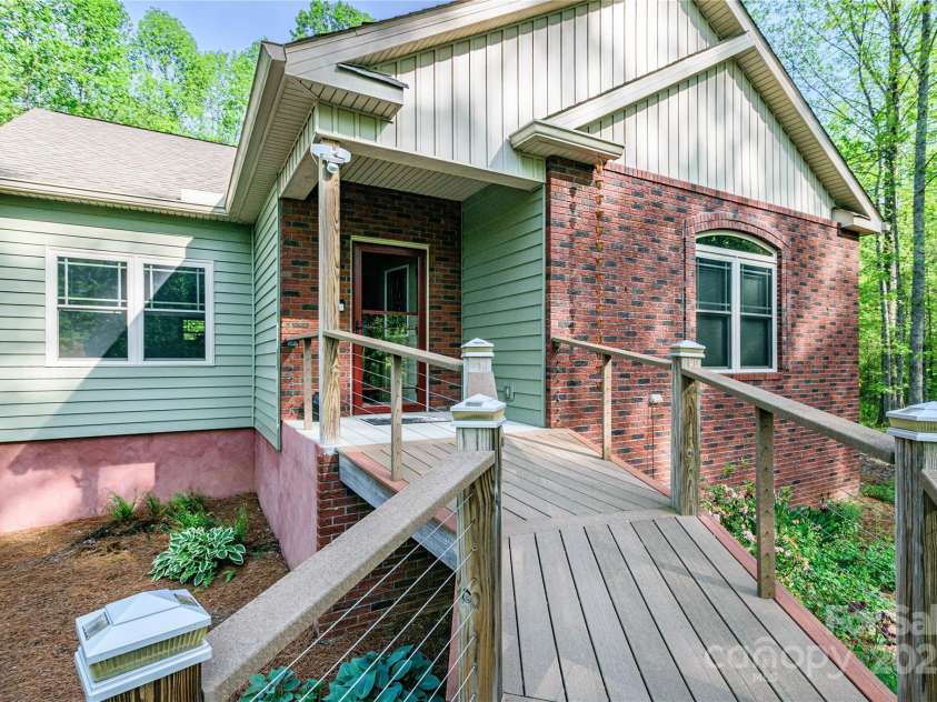 281 Ewbank Road, Etowah, NC 28729.  MLS# CAR4205136, YatesRealty ID 8845. 