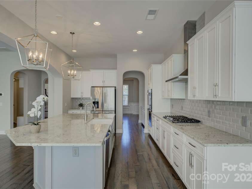 17809 Pawleys Plantation Lane, Charlotte, NC 28278.  MLS# CAR4230692, YatesRealty ID 8846. 