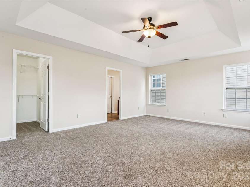 11414 Sidney Crest Avenue, Charlotte, NC 28213.  MLS# CAR4326714, YatesRealty ID 8847. 