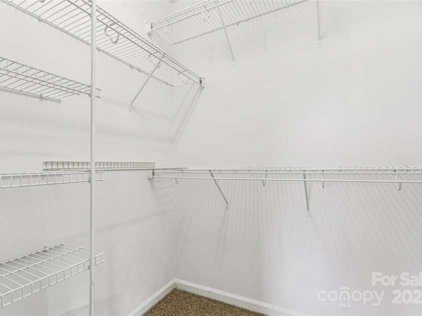 11414 Sidney Crest Avenue, Charlotte, NC 28213.  MLS# CAR4326714, YatesRealty ID 8847. 