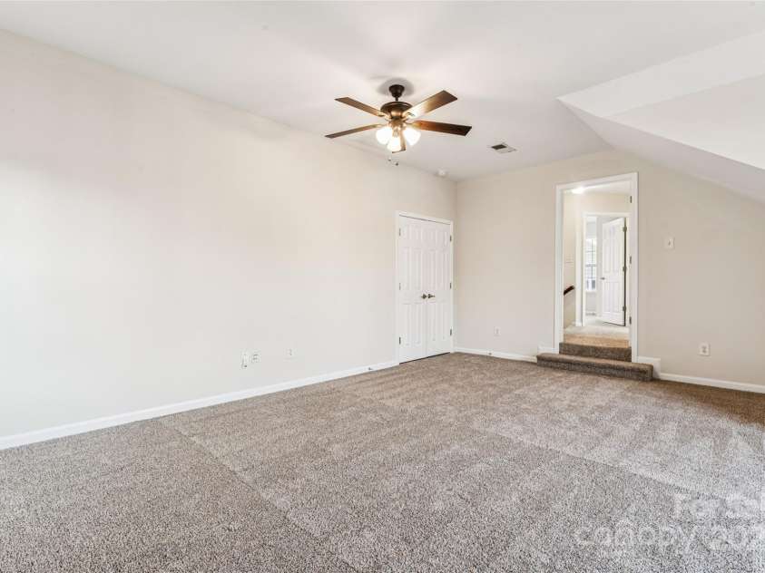 11414 Sidney Crest Avenue, Charlotte, NC 28213.  MLS# CAR4326714, YatesRealty ID 8847. 