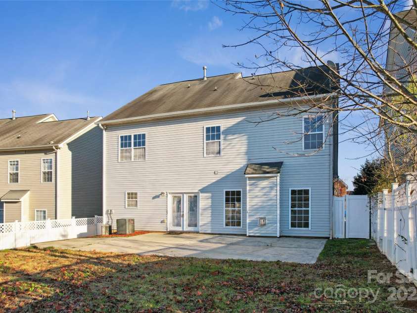 11414 Sidney Crest Avenue, Charlotte, NC 28213.  MLS# CAR4326714, YatesRealty ID 8847. 