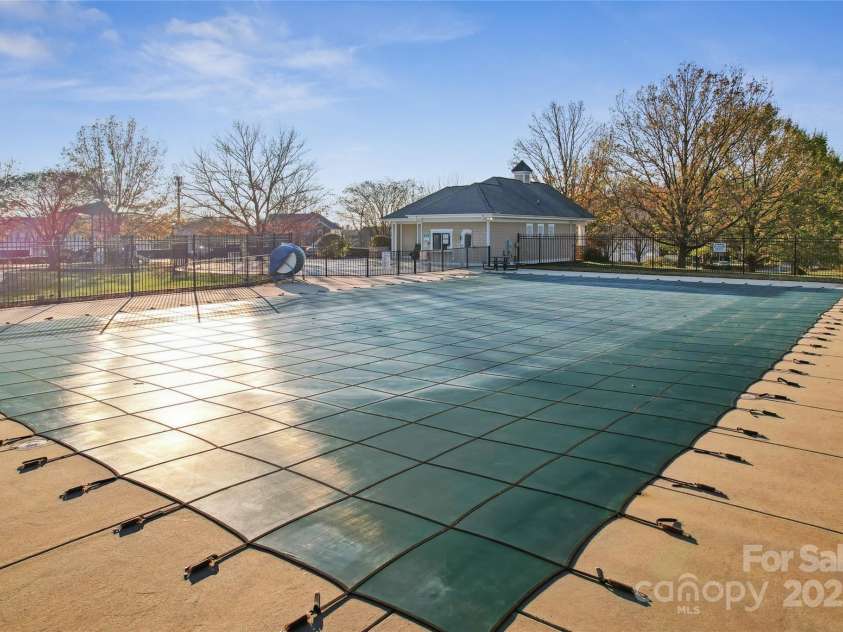 11414 Sidney Crest Avenue, Charlotte, NC 28213.  MLS# CAR4326714, YatesRealty ID 8847. 