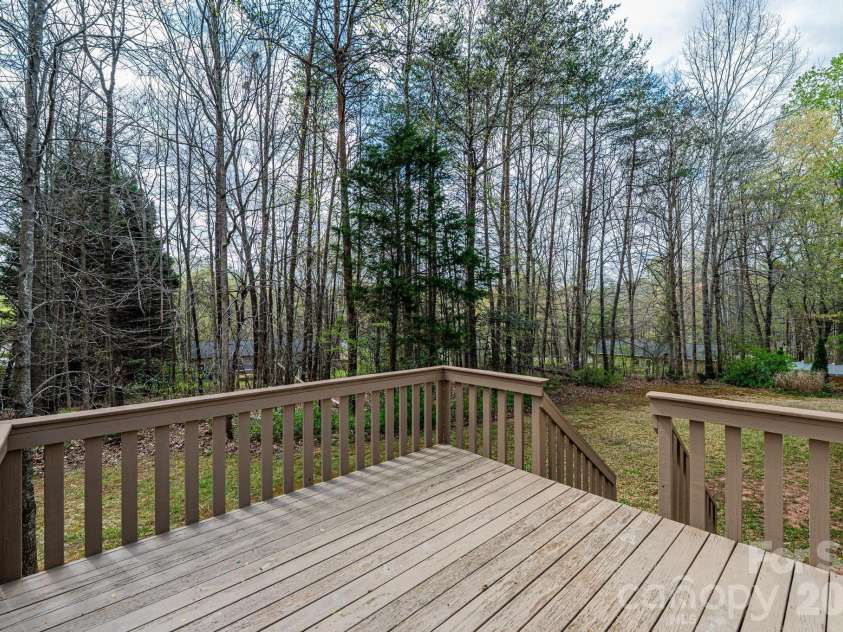 3410 Overbrook Drive, Conover, NC 28613.  MLS# CAR4364388, YatesRealty ID 8849. 