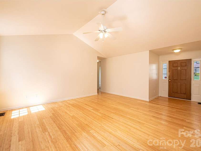 3410 Overbrook Drive, Conover, NC 28613.  MLS# CAR4364388, YatesRealty ID 8849. 