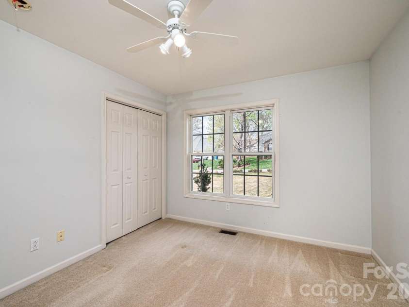 3410 Overbrook Drive, Conover, NC 28613.  MLS# CAR4364388, YatesRealty ID 8849. 