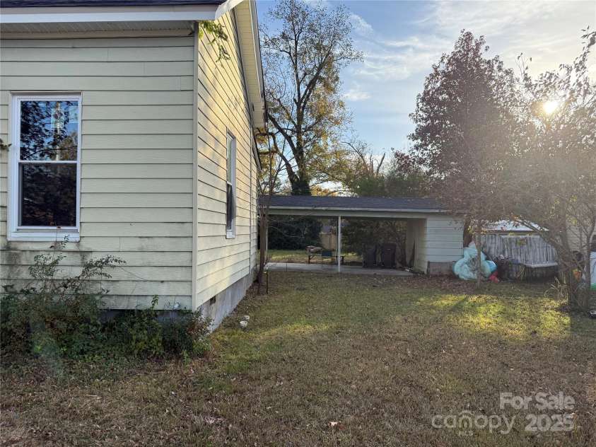 304 Confederate Avenue, Rock Hill, SC 29730.  MLS# CAR4321810, YatesRealty ID 885. 