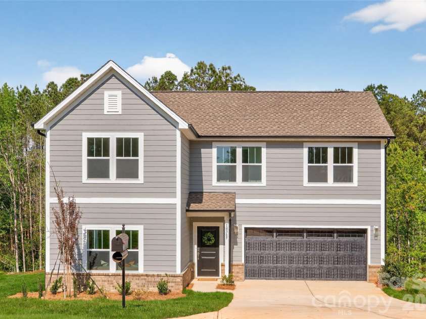 10345 Lakeshore Drive, Lancaster, SC 29720.  MLS# CAR4363451, YatesRealty ID 8850. 