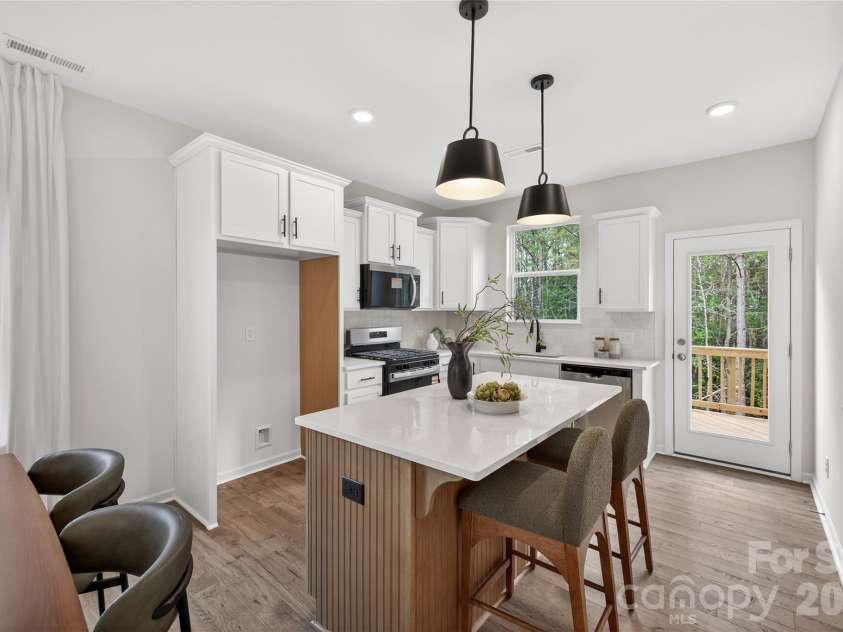 10345 Lakeshore Drive, Lancaster, SC 29720.  MLS# CAR4363451, YatesRealty ID 8850. 