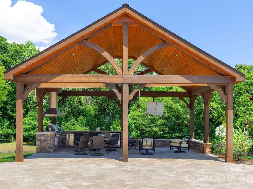 3200 Beaty Road, Gastonia, NC 28056.  MLS# CAR4396557, YatesRealty ID 8851. 