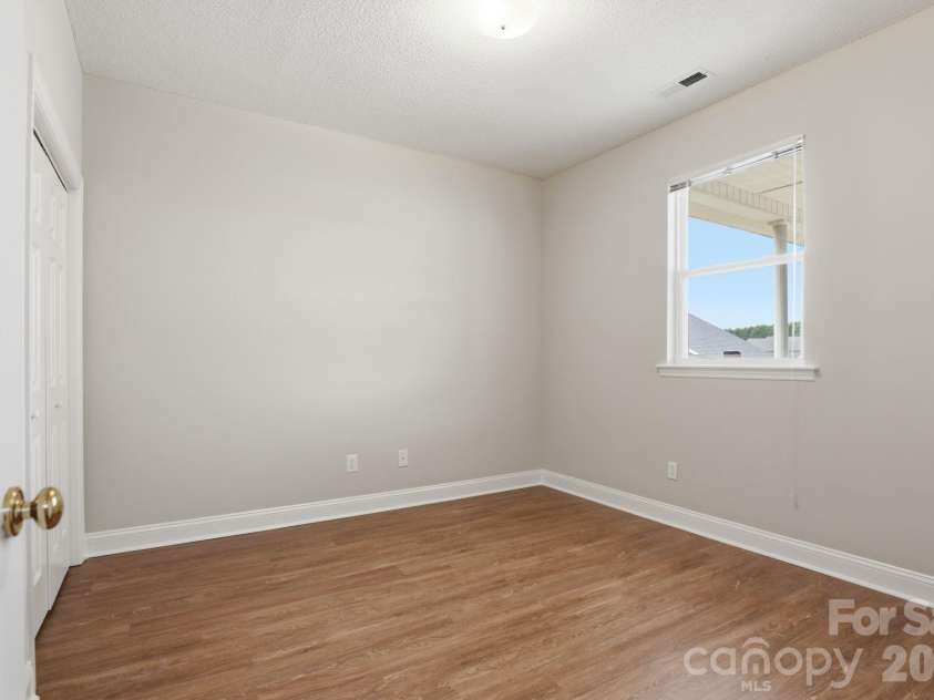 3900 Azalea Trail, Denver, NC 28037.  MLS# CAR4353050, YatesRealty ID 8855. Guest Room/Study