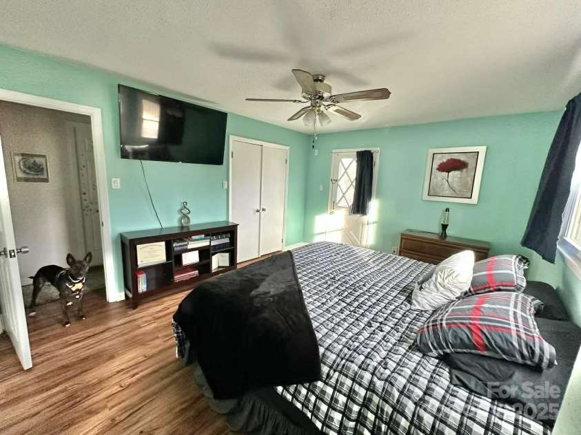 143 Kirkwood Drive, Concord, NC 28025.  MLS# CAR4322334, YatesRealty ID 8856. 