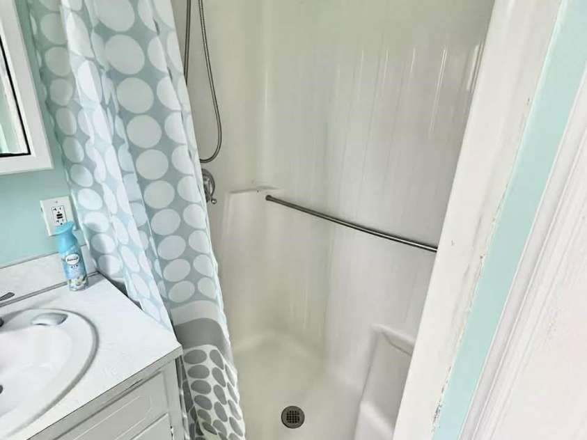 143 Kirkwood Drive, Concord, NC 28025.  MLS# CAR4322334, YatesRealty ID 8856. 