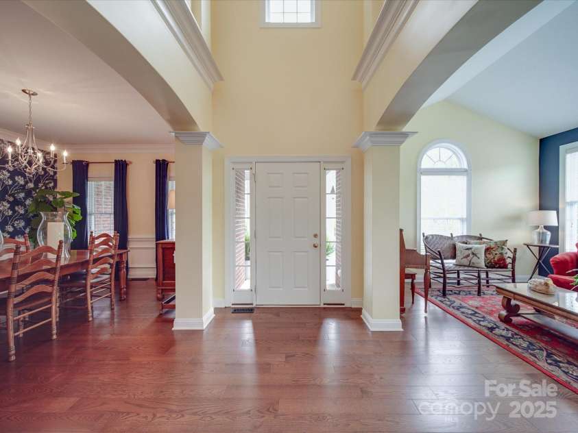 914 Olive Mill Lane, Matthews, NC 28104.  MLS# CAR4249468, YatesRealty ID 8857. 