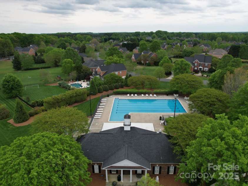 914 Olive Mill Lane, Matthews, NC 28104.  MLS# CAR4249468, YatesRealty ID 8857. 
