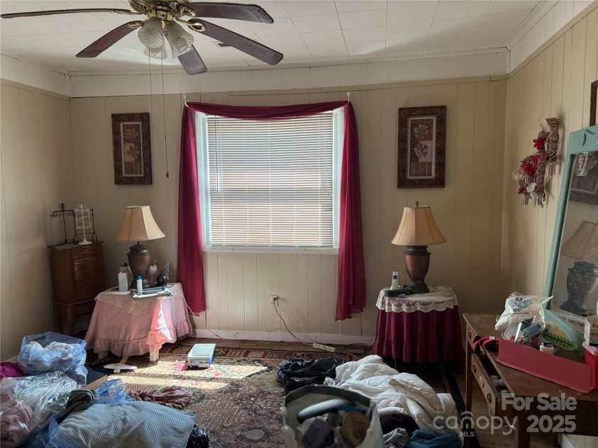 1008 Middlefork Road, Brevard, NC 28712.  MLS# CAR4234566, YatesRealty ID 8859. 