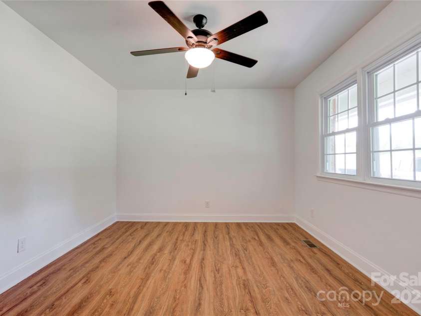 231 London Road, Lawndale, NC 28090.  MLS# CAR4267286, YatesRealty ID 8859. 