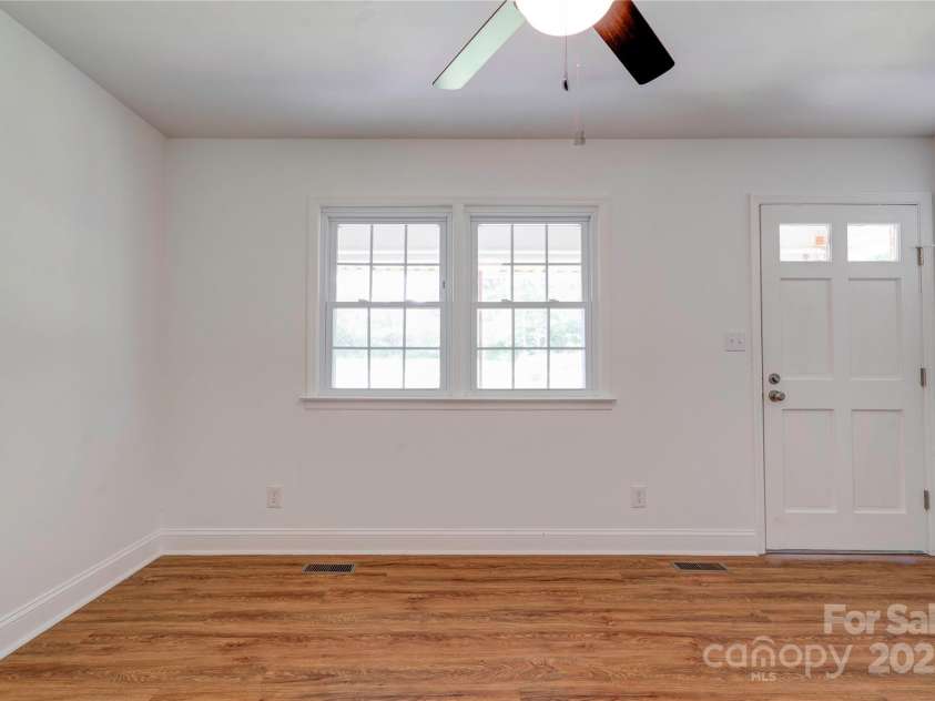 231 London Road, Lawndale, NC 28090.  MLS# CAR4267286, YatesRealty ID 8859. 