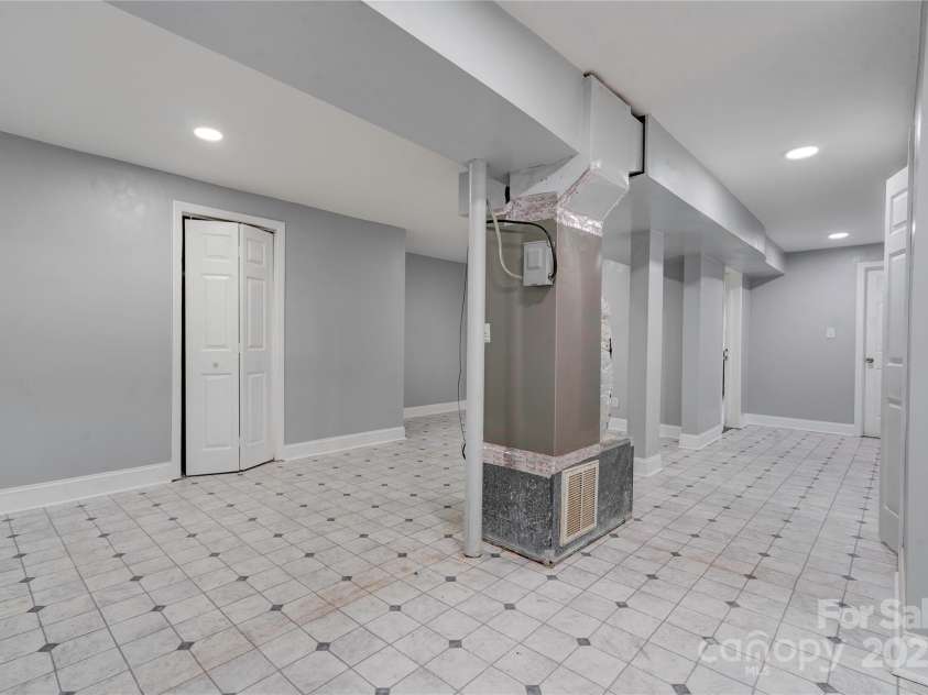 231 London Road, Lawndale, NC 28090.  MLS# CAR4267286, YatesRealty ID 8859. 