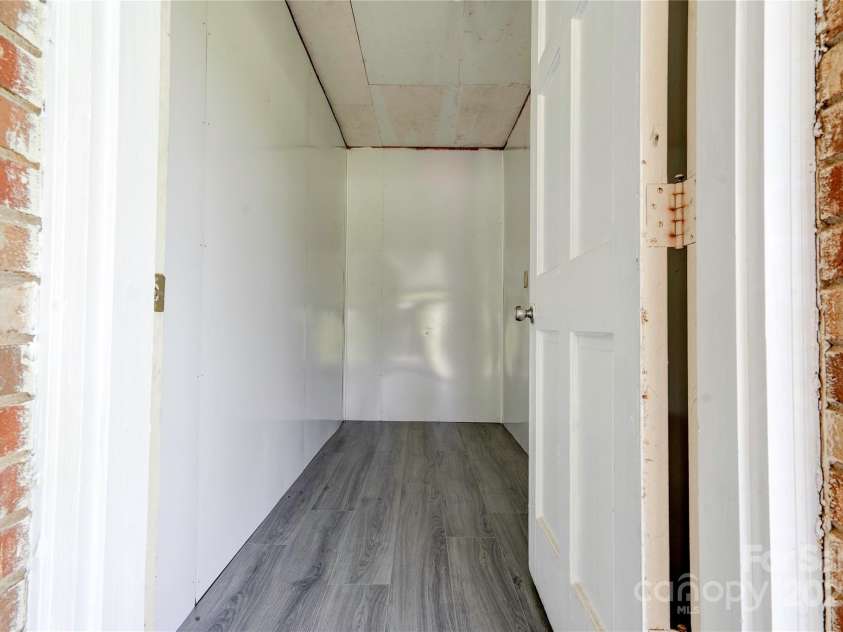 231 London Road, Lawndale, NC 28090.  MLS# CAR4267286, YatesRealty ID 8859. 