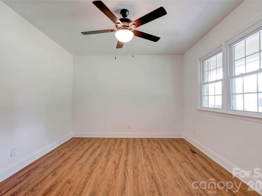 231 London Road, Lawndale, NC 28090.  MLS# CAR4267286, YatesRealty ID 8859. 