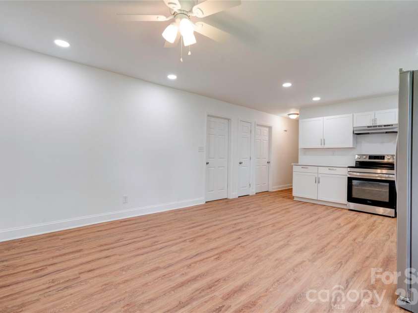 231 London Road, Lawndale, NC 28090.  MLS# CAR4267286, YatesRealty ID 8859. 