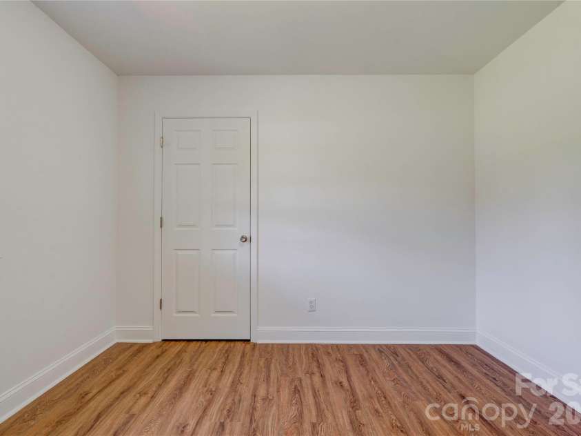 231 London Road, Lawndale, NC 28090.  MLS# CAR4267286, YatesRealty ID 8859. 
