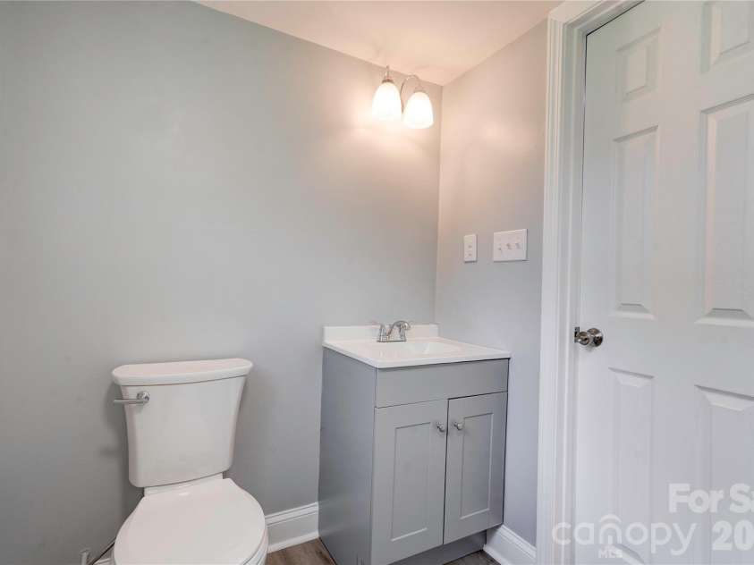 231 London Road, Lawndale, NC 28090.  MLS# CAR4267286, YatesRealty ID 8859. 