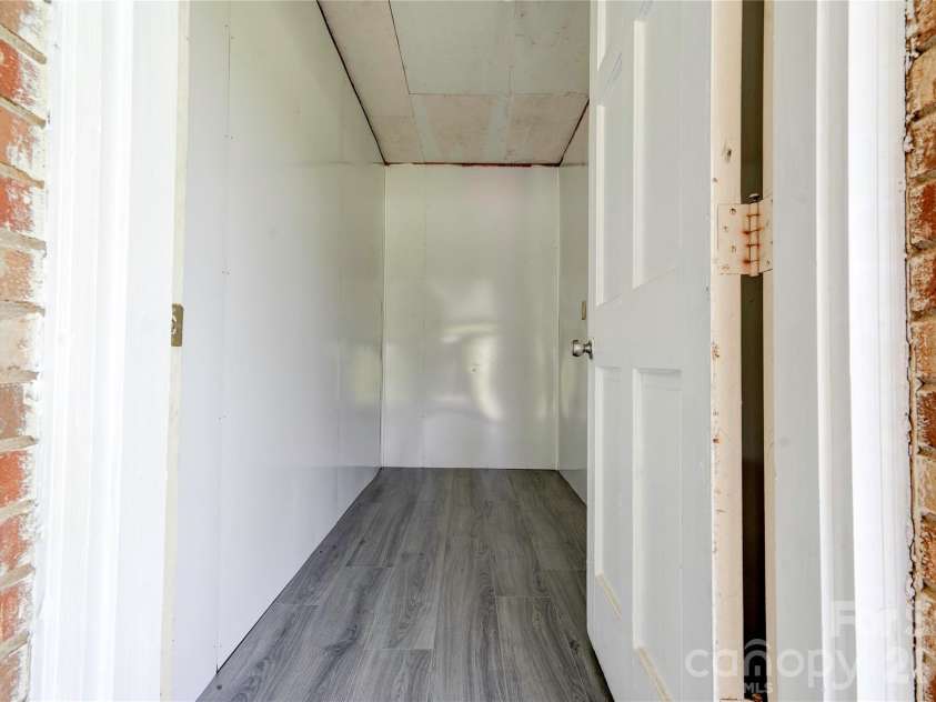 231 London Road, Lawndale, NC 28090.  MLS# CAR4267286, YatesRealty ID 8859. 